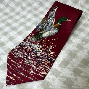 Vintage Ducks Unlimited Men’s Neck Tie 4” Maroon Silk Mallard Ducks USA Necktie